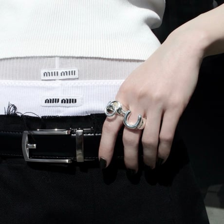 Vintage circle ring