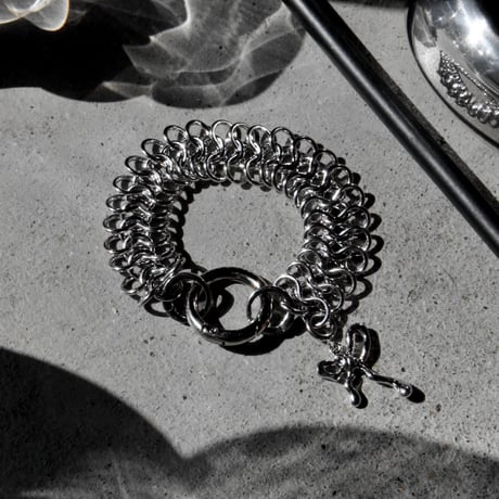 Innocent ribbon bracelet