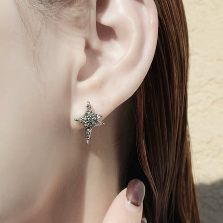 Étoile stone pierce (1P)/Medium