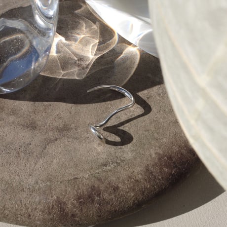 norme clear hook earcuff / SV925