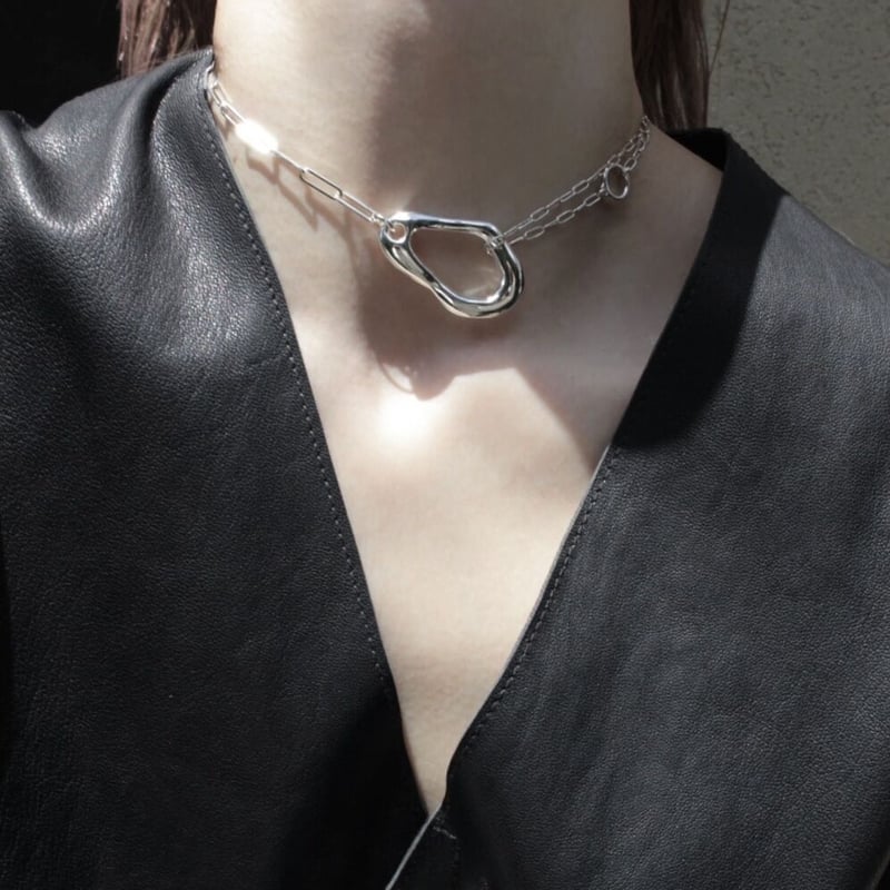 Moist asymmetry choker | Soierie WEB STORE