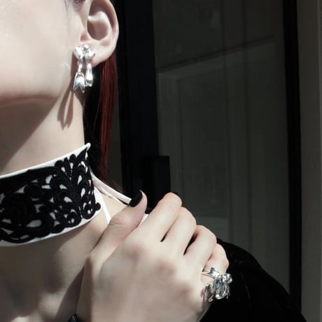 Ribbon small earing