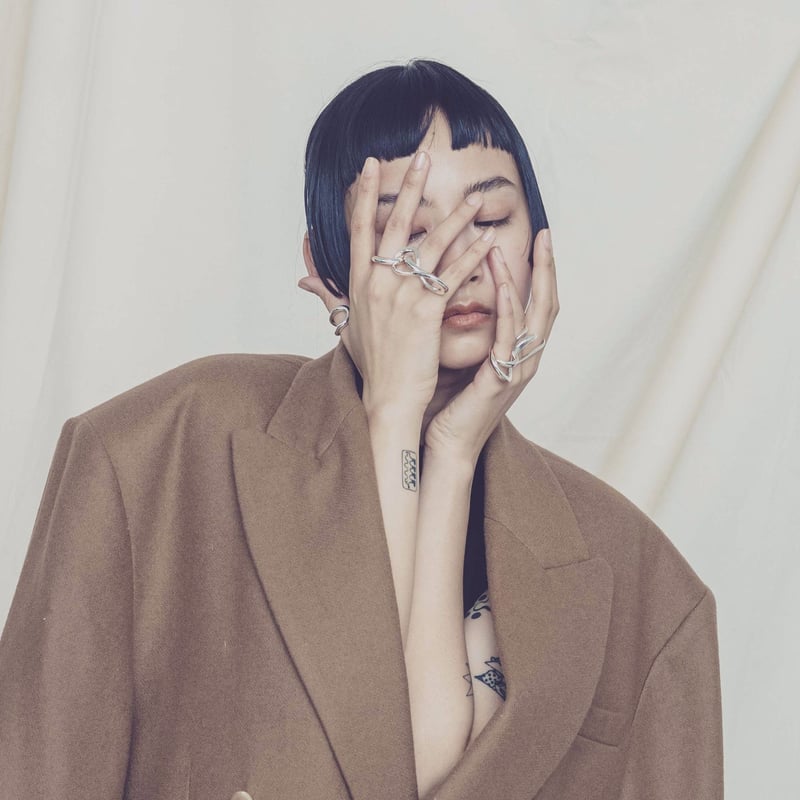 〈Soierie〉Connect eight loop ring Connect eight loop ring (large/2P) (one color)