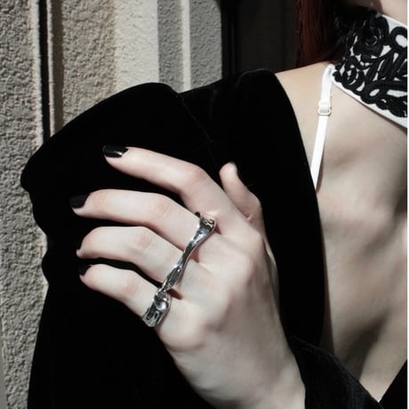 Ribbon cloth w ring