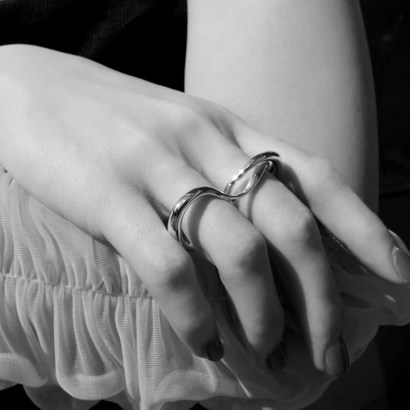 Metal art w ring (one color) | Soierie Online S