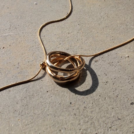 Metal art short necklace