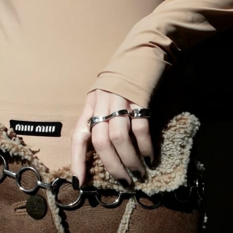 Ribbon cloth w ring