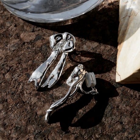 Ribbon small earing