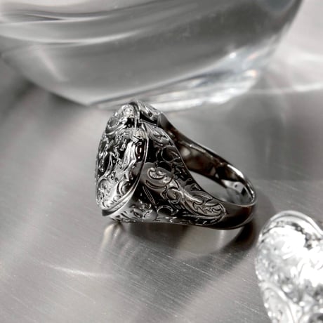 Heart barbell ring