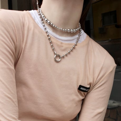 Metal ball carabiner necklace / Short