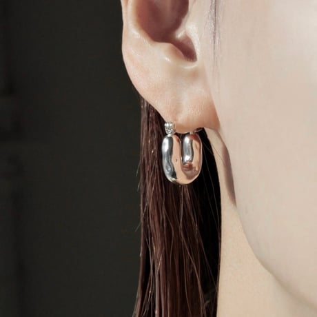 Ornaments hoop pierce