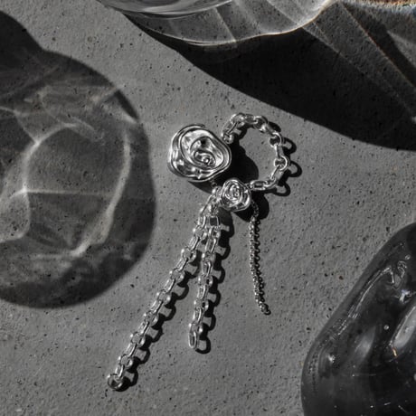 Rose ivy ring