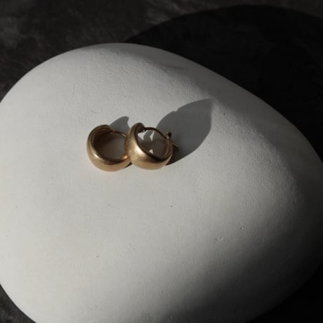 norme dew wide pierce (Matt) / SV925＋Gold Plated