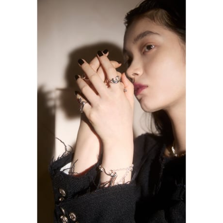 Virtual cuff ring (one color)