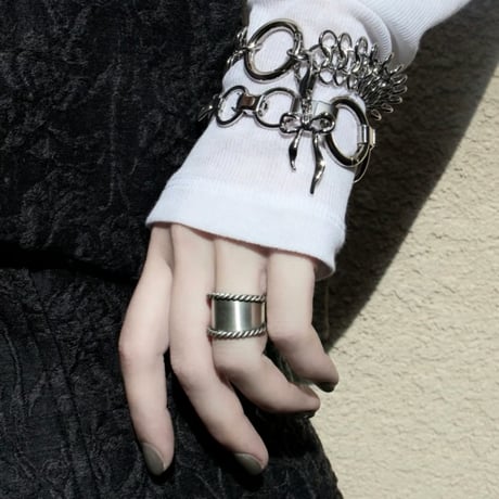 Twist Short ring