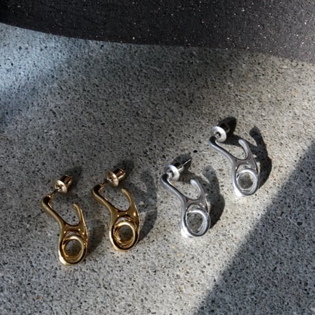 Fibula pierce (one color)
