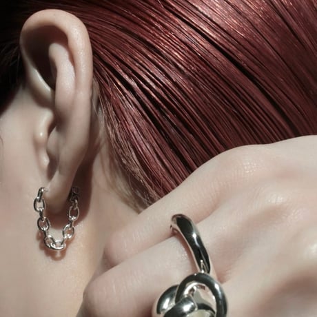 Vintage chain pierce