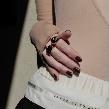 Aging square ring