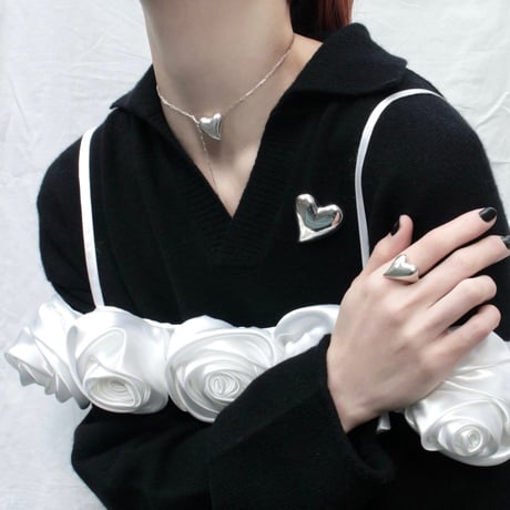 Heart brooch / Silver 【Silver 925 product】