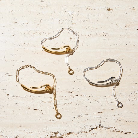 Practical hook bracelet