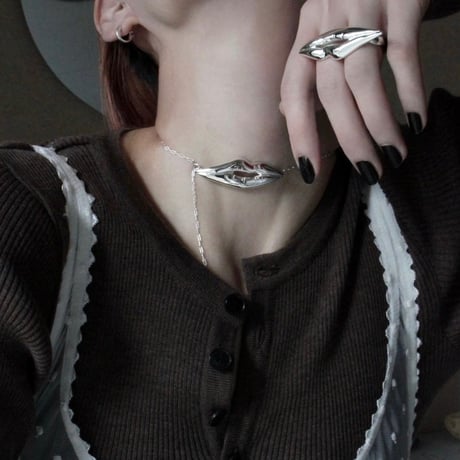 Lip motif w ring【Exclusive item】