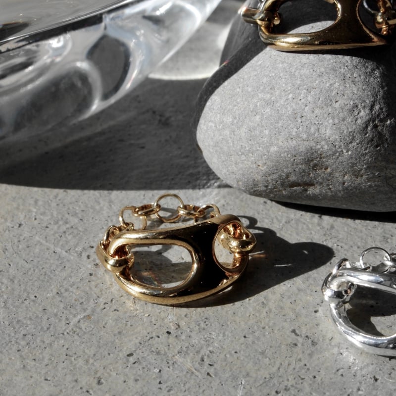 Fibula chain ring | Soierie Online Store Fibula chain ring | Soierie Online Store