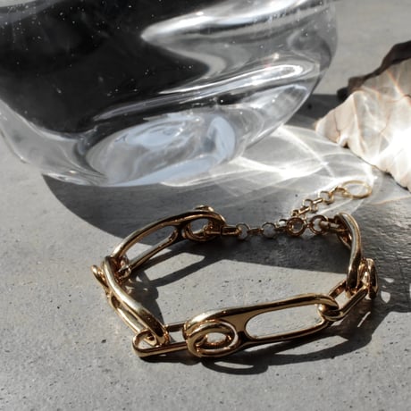 Fibula bracelet
