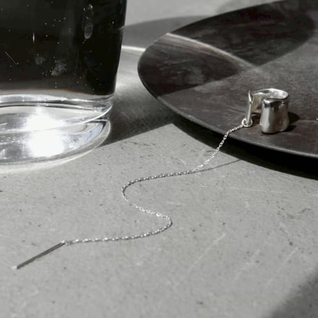 norme playing chain earcuff / SV925