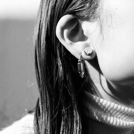 Slit bis magnet pierce (1P)［Unisex line］