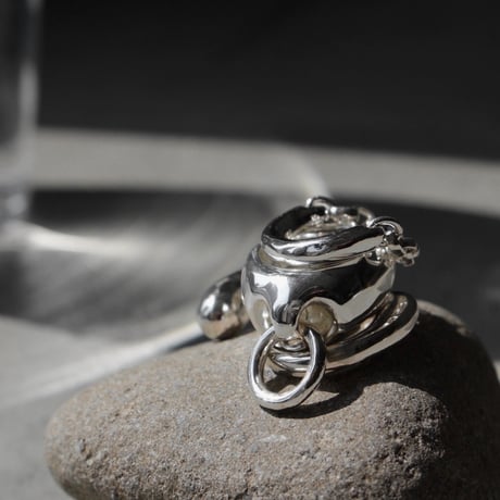Vintage circle ring