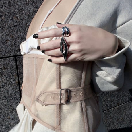 Lip motif ring【Exclusive item】