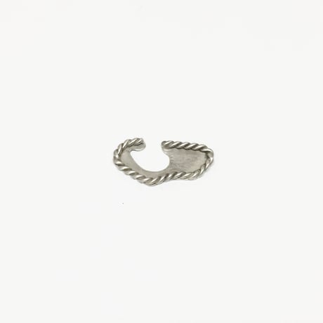 Twist earcuff [Limited]