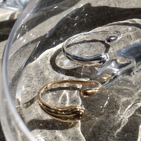 Moist drop w ring (one color)