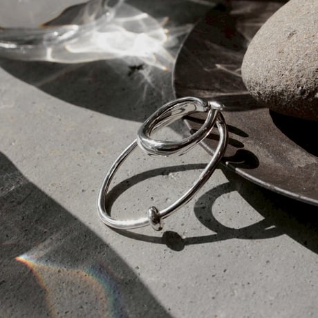 Neo coil earcuff (one color)
