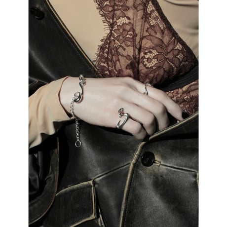 Virtual pinky ring