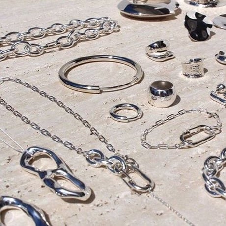 Clip lariat