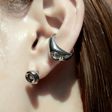 Dark metal ring