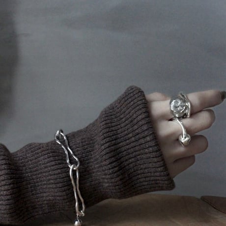 Clarity coil ring (one color)