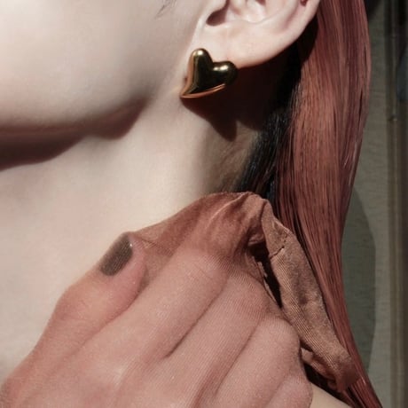Heart pierce / Gold 【Silver 925 product】
