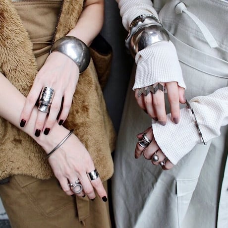 Geometric bangle