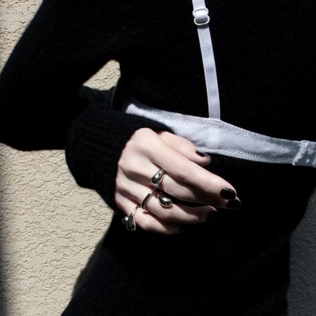 Metal art pinky cuff ring (one color)