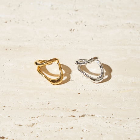 Curve earcuff ring (one color)