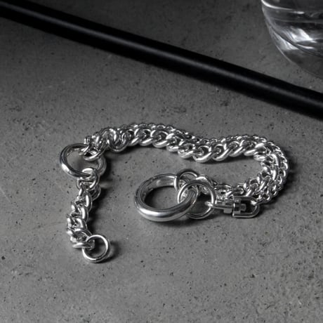 Carabiner loop bracelet