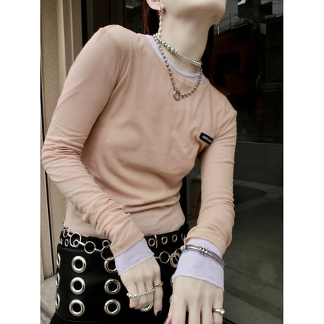 Dark metal earing cuff