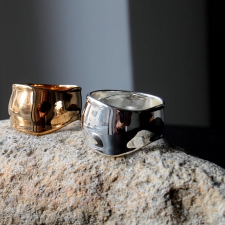 norme dew wide ring / SV925＋Gold Plated