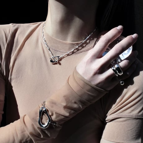 Moist asymmetry bracelet