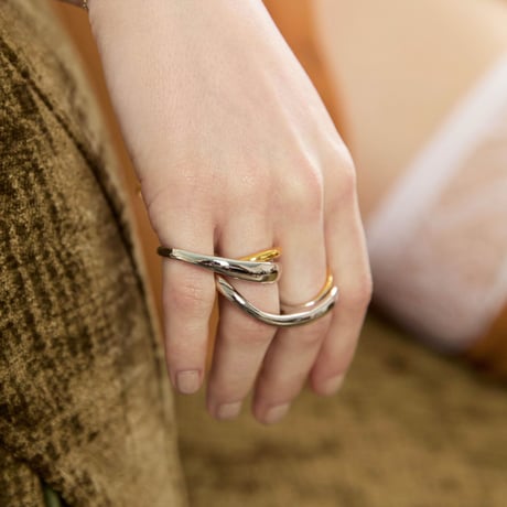 Fibula loop nestle ring (mix color)