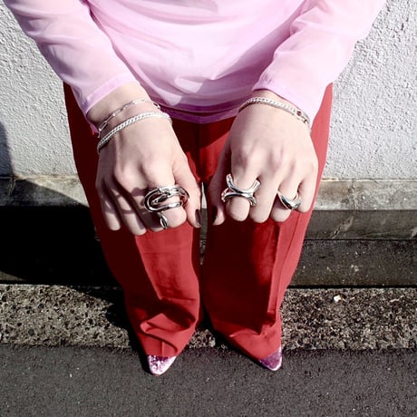 Neo hoop cross ring