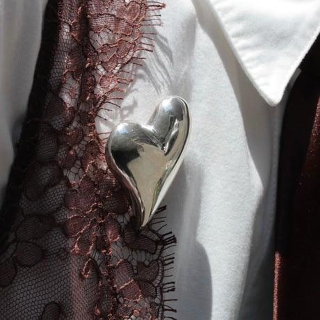 Heart brooch / Silver 【Silver 925 product】