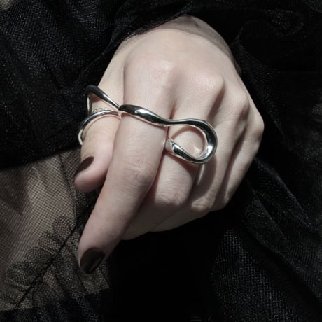 Curve earcuff w ring (one color)